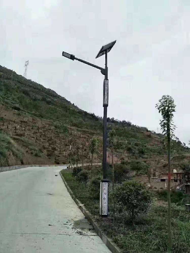 隆林各族自治县仿古太阳能路灯